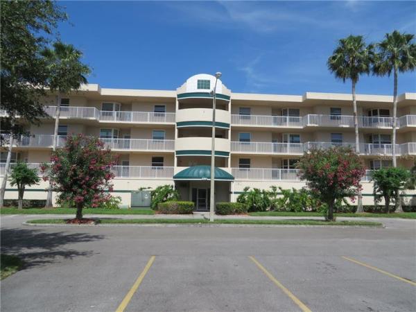 SHORES OF LONG BAYOU CONDO