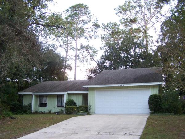 COUNTRY CLUB ESTATES