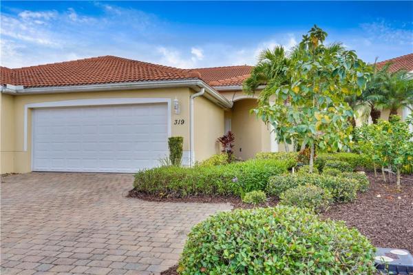 VILLA GRANDE AT BURNT STORE ISLES