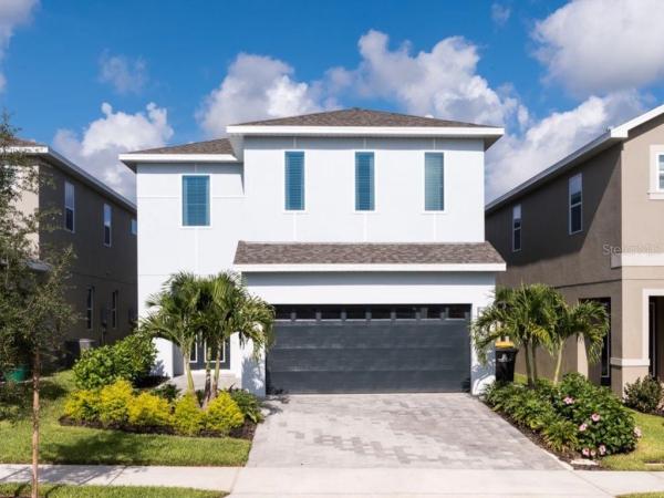 REUNION WEST PH 1/ENCORE CLUB