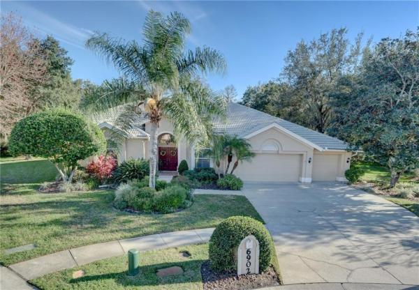 THE TRAILS AT VAN DYKE FARMS