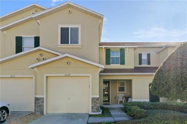 SUNSET POINTE TWNHMS