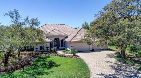 LAKE IN THE WOODS PH V