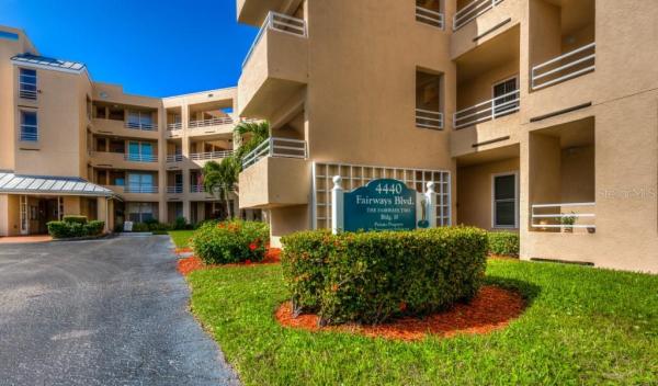 THE FAIRWAYS II AT PINEBROOK I