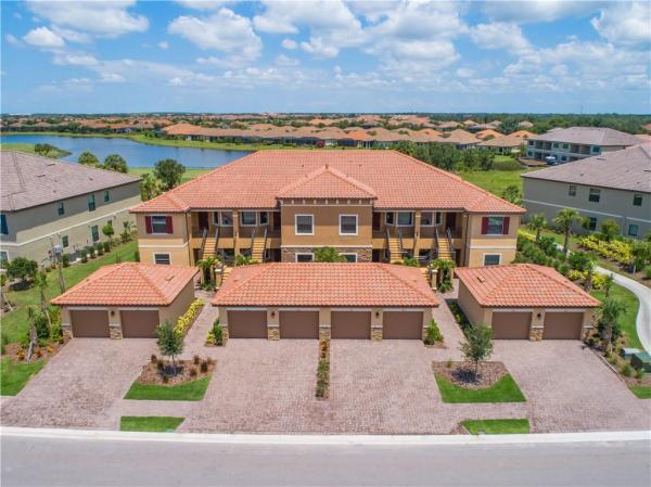 ESPLANADE PH III @ LAKEWOOD RANCH