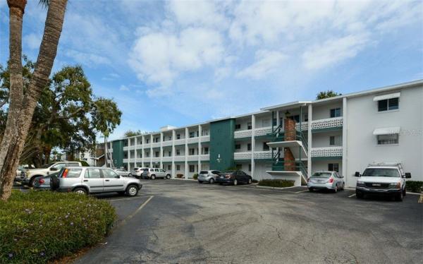 BAYSHORE SECOND CONDO SEC 13