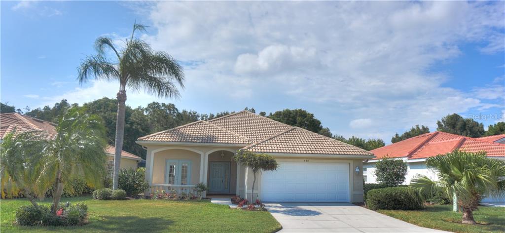 PELICAN POINTE GOLF & COUNTRY CLUB - фото