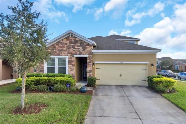 SHINGLE CRK RESRV AT OAKS