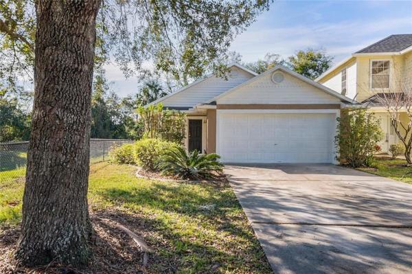 FOX GLEN AT CHELSEA PARC TUSCAWILLA