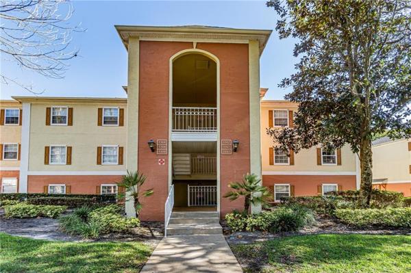 CLUBSIDE AT SABAL POINT A CONDO