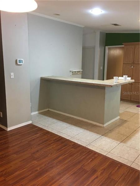 LAKESIDE ESTATES INC