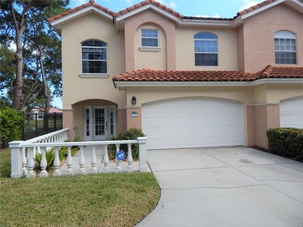 VALENCIA GARDENS TWNHMS