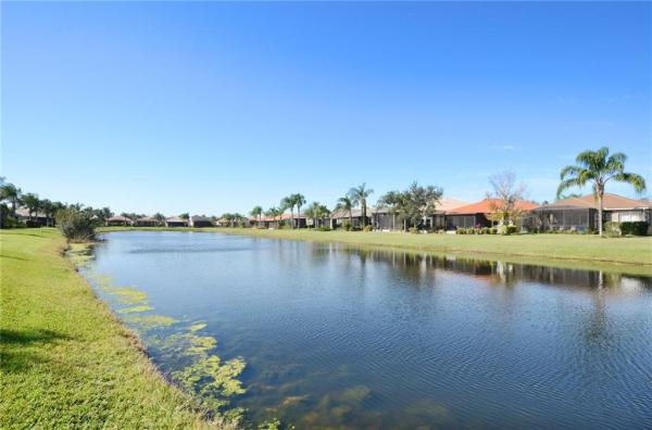 VALENCIA LAKES PH 2+