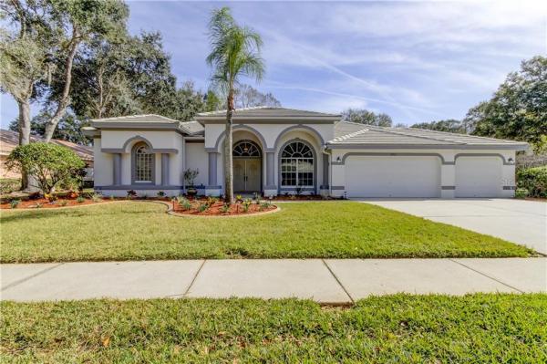 CRESCENT OAKS COUNTRY CLUB KINGSBURY PH 2