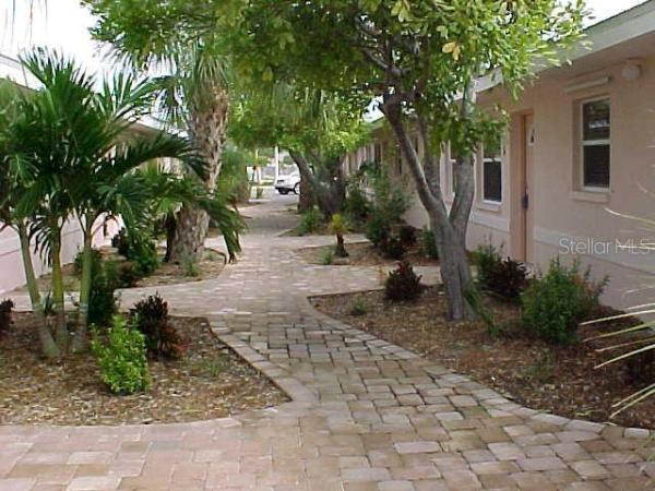 BLIND PASS VILLAS CONDO