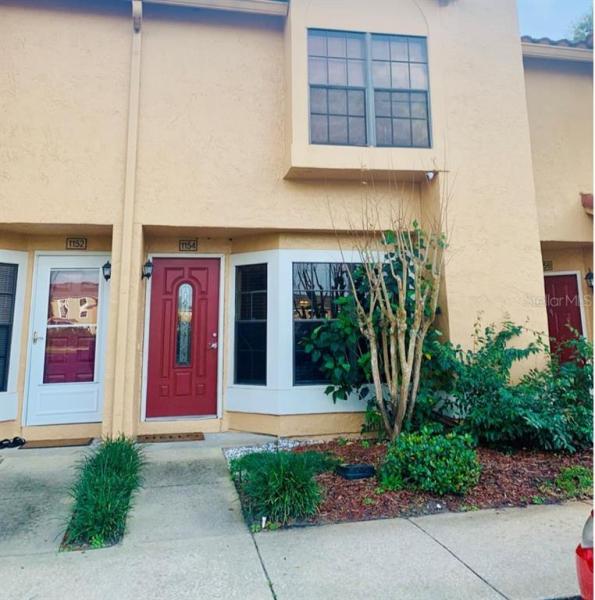 GREENBROOK VILLAS AT ERROL ESTATES 01