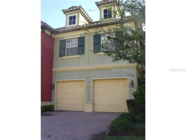 LAKESIDE VILLAS AT PROVIDENCE PH 01