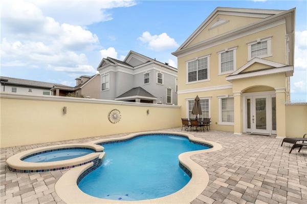 REUNION PH 02 PRCL 01 & 1A