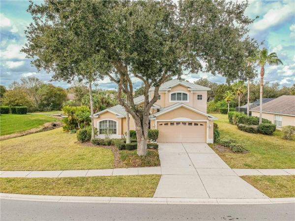 RIVER HILLS COUNTRY CLUB PARCE