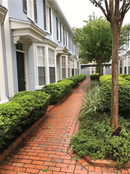 THE PARKSTONE A CONDO