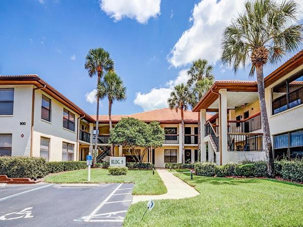 HAMMOCK PINE VILLAGE