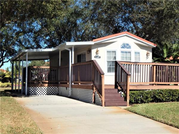 CALIENTE CASITA VILLAGE