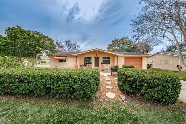 HOLIDAY LAKE ESTATES