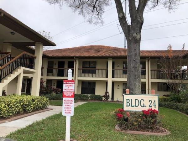 HAMMOCK PINE VILLAGE