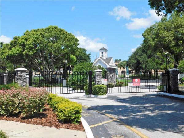 BENTLEY AT COBBS LANDING CONDO THE