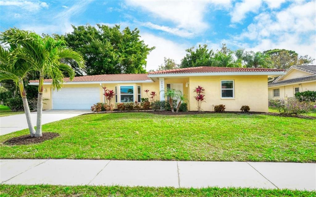 GULF GATE WOODS - фото