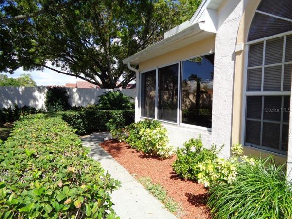 CALUMET AT CENTERGATE 1