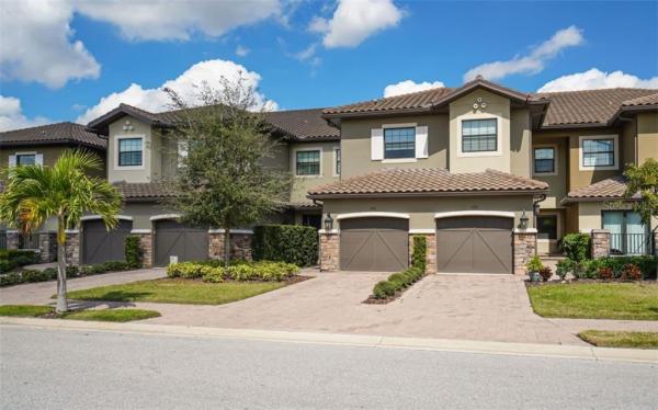 SARACINA II AT ESPLANADE LAKEWOOD RANCH