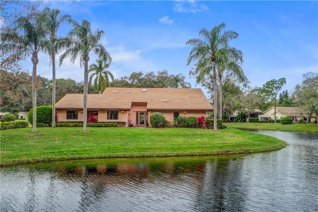 LONGWOOD VILLAS - фото