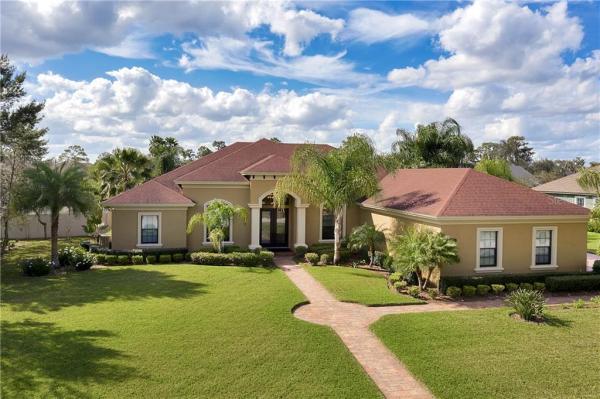 HIGHLANDS-IN-THE-WOODS