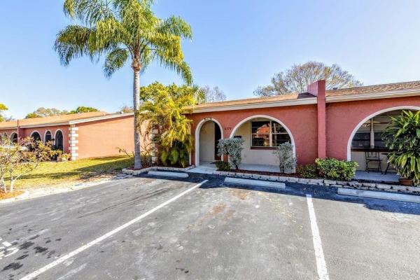 VILLAS OF BONNIE BAY