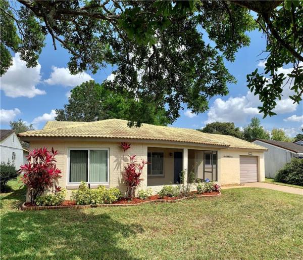 MONTPELIER VILLAGE PH 01