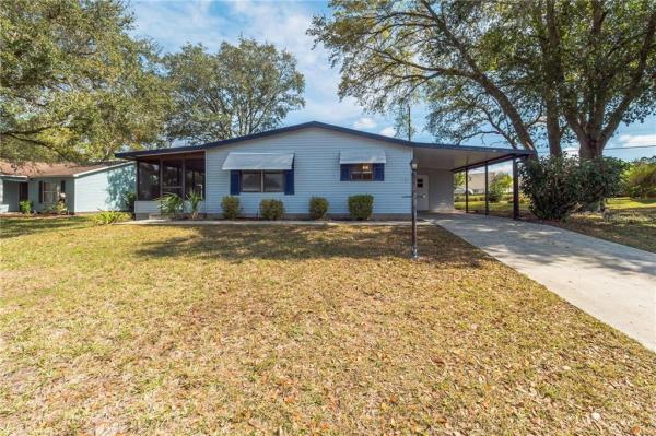 LADY LAKE OAK MEADOWS