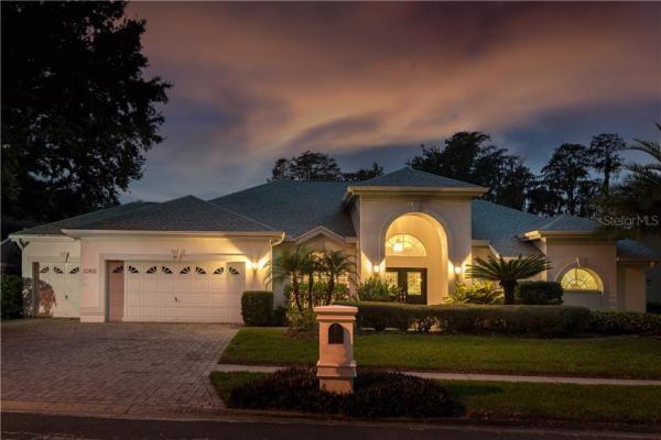MEADOWS AT VAN DYKE FARMS