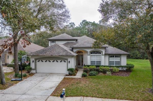 RIVER HILLS COUNTRY CLUB PARCE