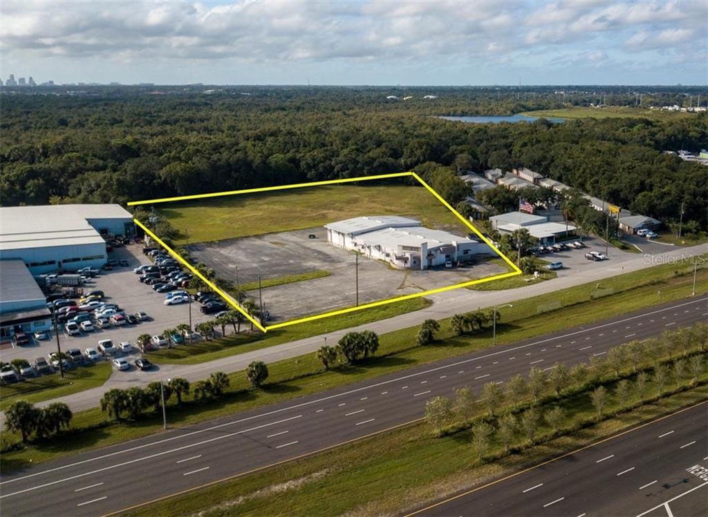 Commercial - фото