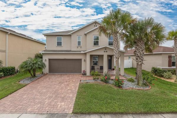 VILLAGES/TRINITY LAKES