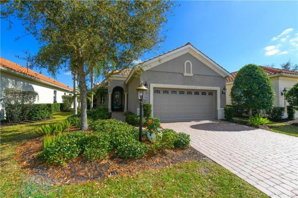 COUNTRY CLUB EAST AT LWR SUBPH QQ UNIT 1