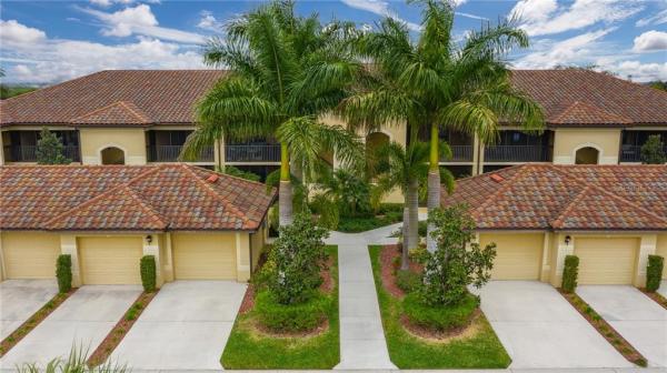 RIVER STRAND AT HERITAGE HARBOUR