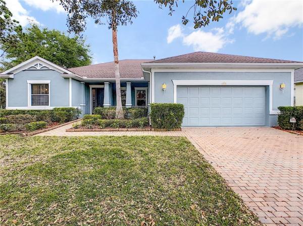 CASCADES GROVELAND PH 01