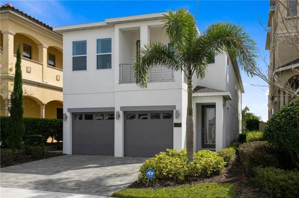 REUNION WEST VILLAGE 03A