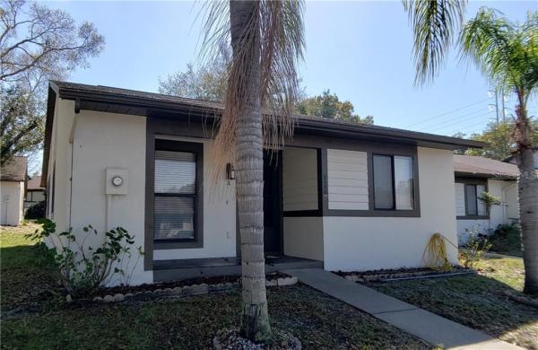 VILLAS OF BEACON GROVES