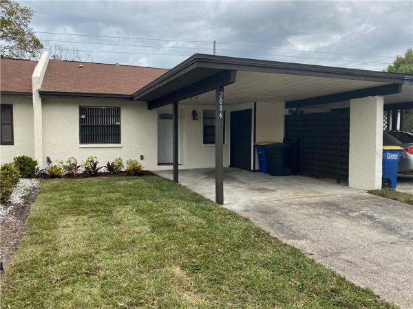 VILLAS OF SUNSET GROVE