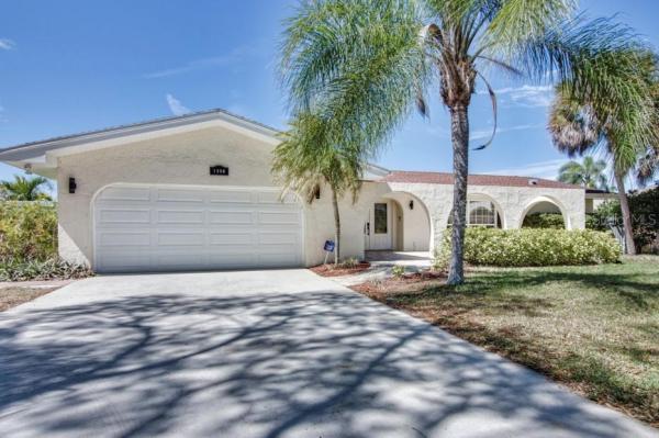 HARBOR LAKE ESTATES 1ST ADD