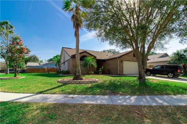 DEER RUN AT WOODLAND HILLS 2