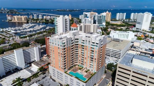 1350 MAIN RESIDENTIAL